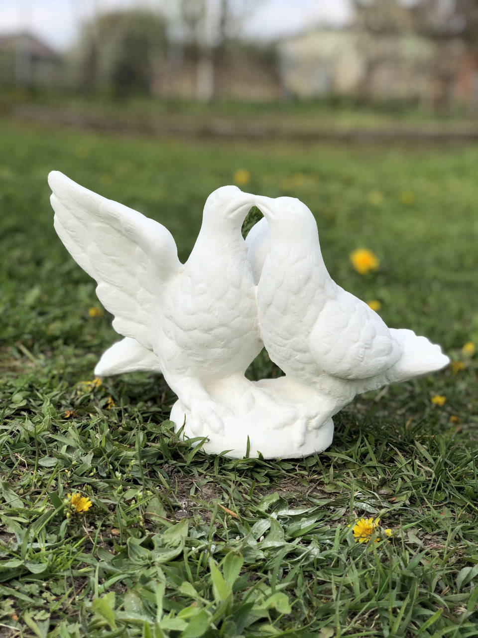 Садовая фигура, скульптура, статуэтка пара белых голубей для декора, ручной работы 20 см, Белый
Садовая фигура, скульптура, статуэтка пара белых голубей для декора, ручной работы 20 см, Белый