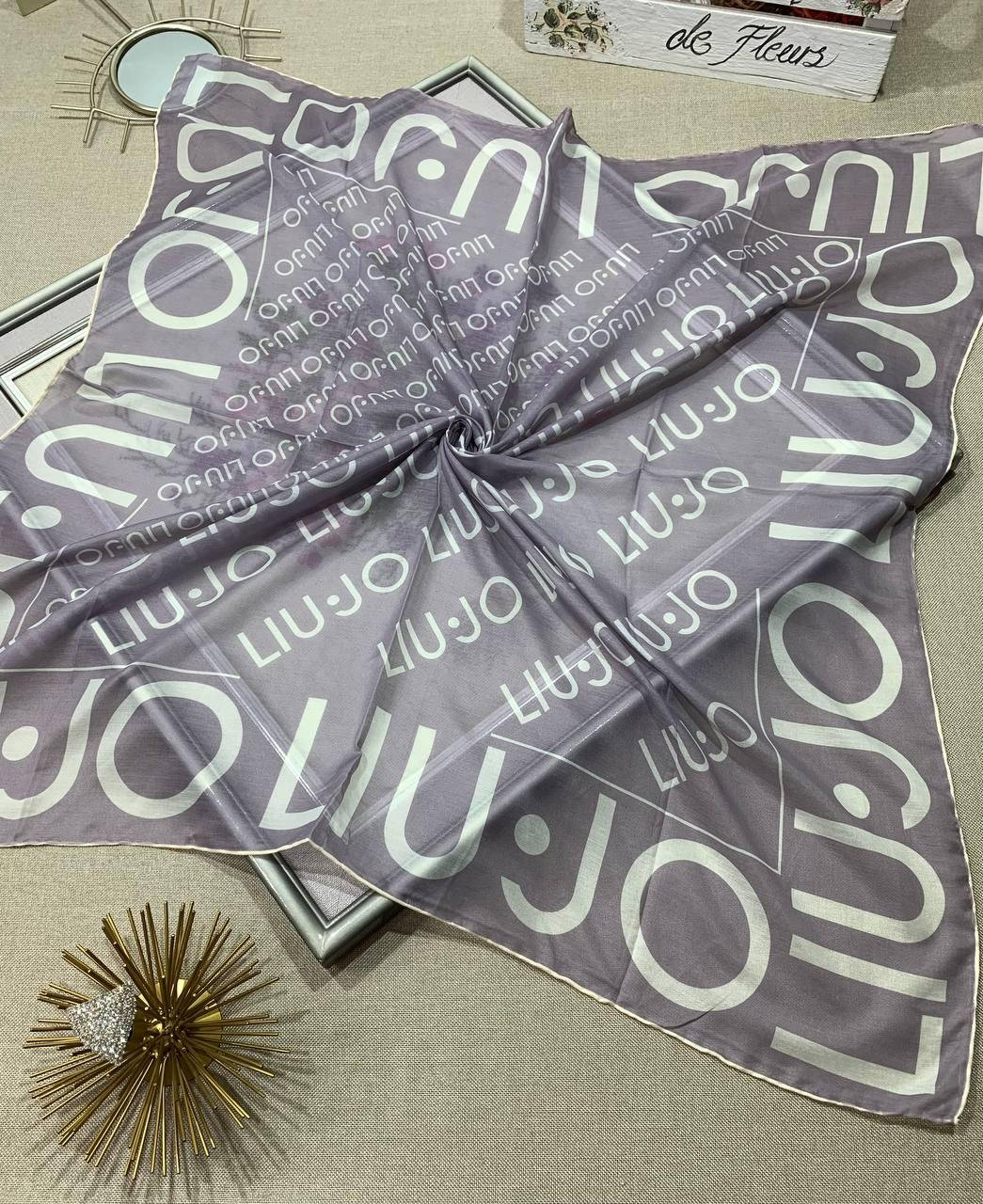 Палток легкий тонкий весенне-летний Аделия, Светло-серый 
Палток легкий тонкий весенне-летний Аделия, Светло-серый