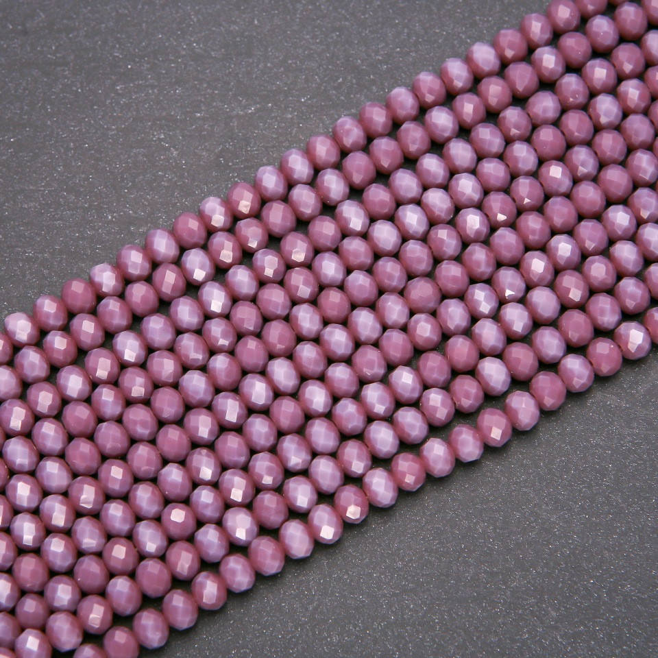 Бусины стекло матовое пыльная роза "рондель" d-6х4,5(+-)мм нитка L-38см
Бусины стекло матовое пыльная роза "рондель" d-6х4,5(+-)мм нитка L-38см