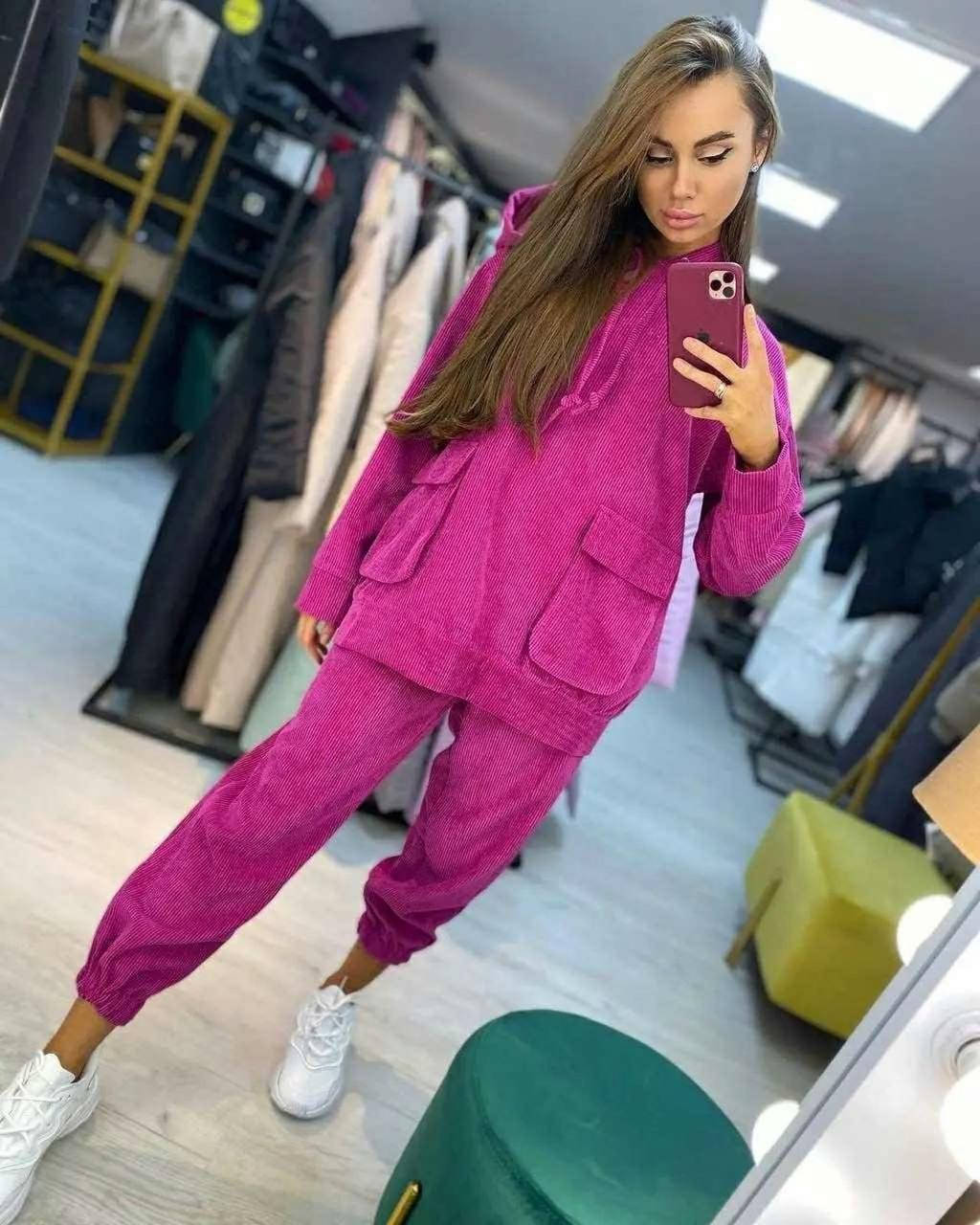 Костюм женский молодежный вельветовый, размеры 42-46 (5цв) "NICOLE" купить недорого от прямого поставщика, Разные цвета
Костюм женский молодежный вельветовый, размеры 42-46 (5цв) "NICOLE" купить недорого от прямого поставщика, Разные цвета