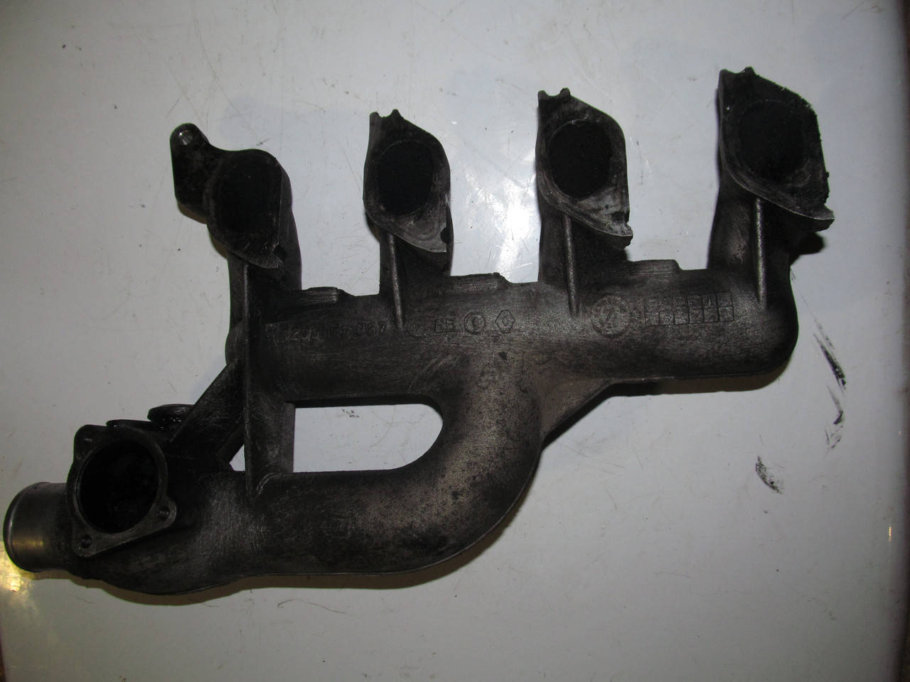 Впускной коллектор renault trafic 1.9 dci opel vivaro nissan primastar 8200145097 колектор
Впускной коллектор renault trafic 1.9 dci opel vivaro nissan primastar 8200145097 колектор