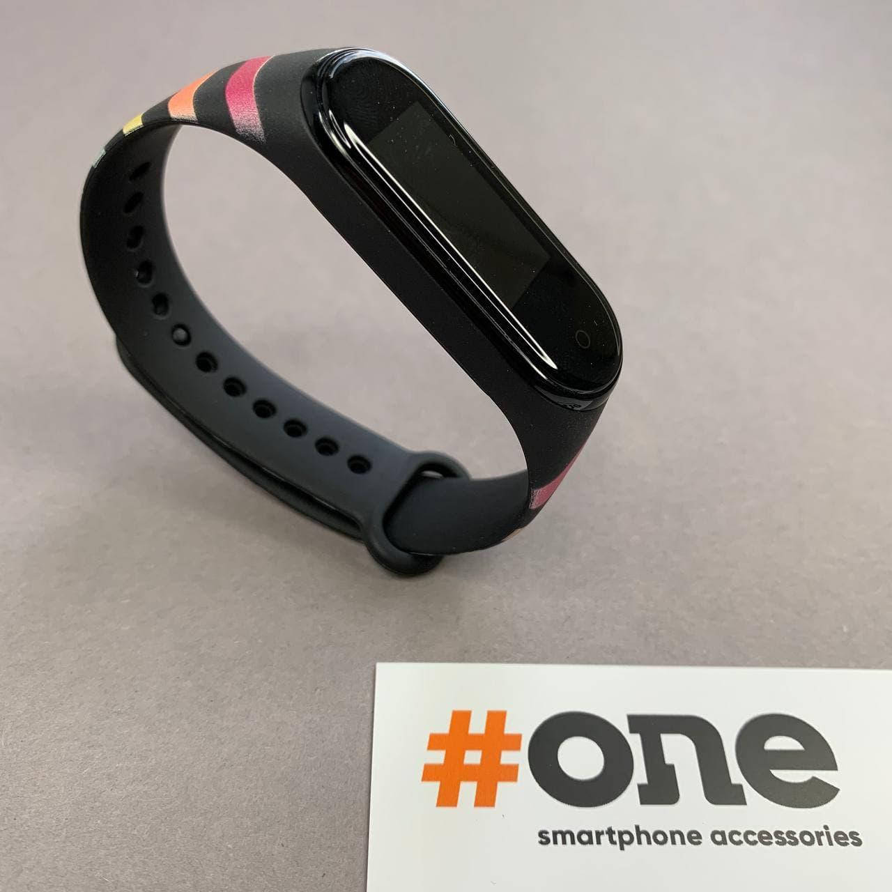 Ремешок для Xiaomi Mi Band 4 силиконовый цветной браслет для фитнесс трекера ми бенд 4 черный MLT
Ремешок для Xiaomi Mi Band 4 силиконовый цветной браслет для фитнесс трекера ми бенд 4 черный MLT