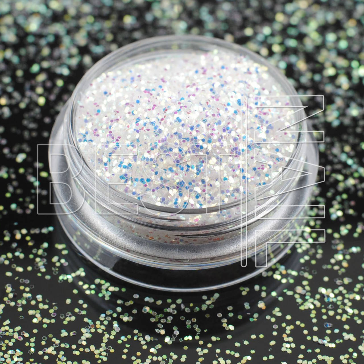 Блестки для дизайна ногтей 0,4 мм №5
Блестки для дизайна ногтей 0,4 мм №5