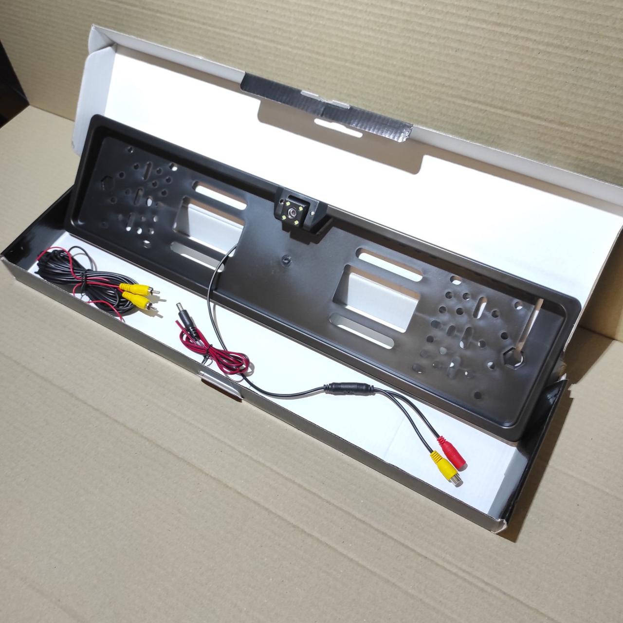 Рамка под номер с камерой заднего вида 111 SCK режимом ночного видения 
Рамка под номер с камерой заднего вида 111 SCK режимом ночного видения