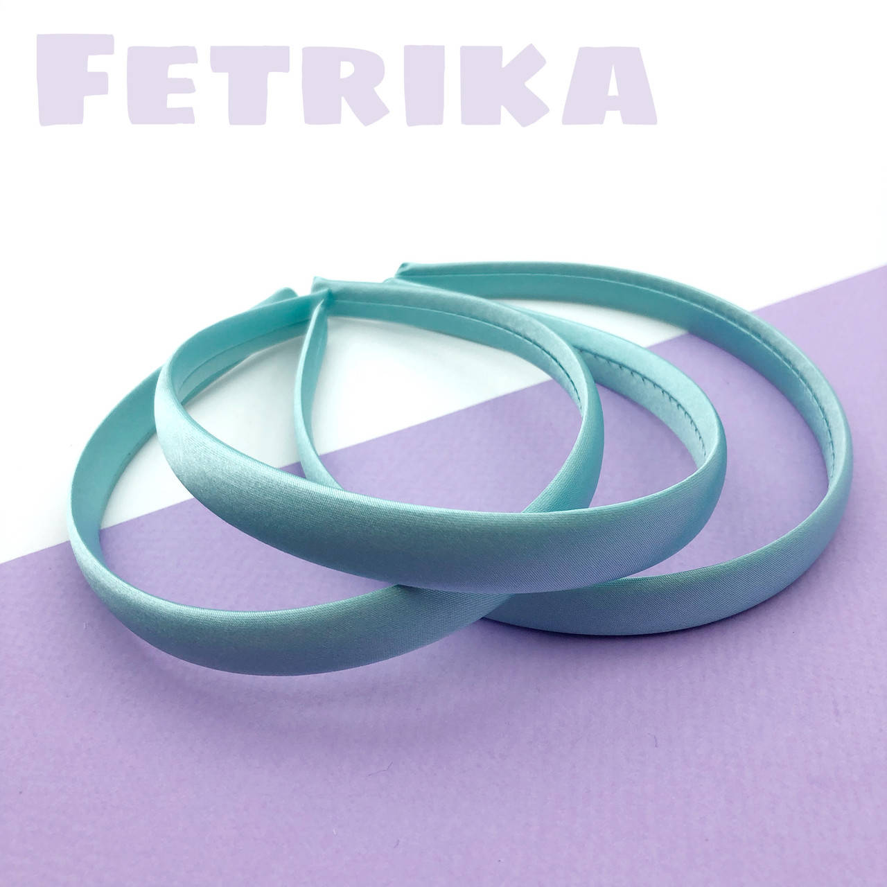 Обруч пластиковый БИРЮЗОВЫЙ обтянутый тканью, 14 мм
Обруч пластиковый БИРЮЗОВЫЙ обтянутый тканью, 14 мм