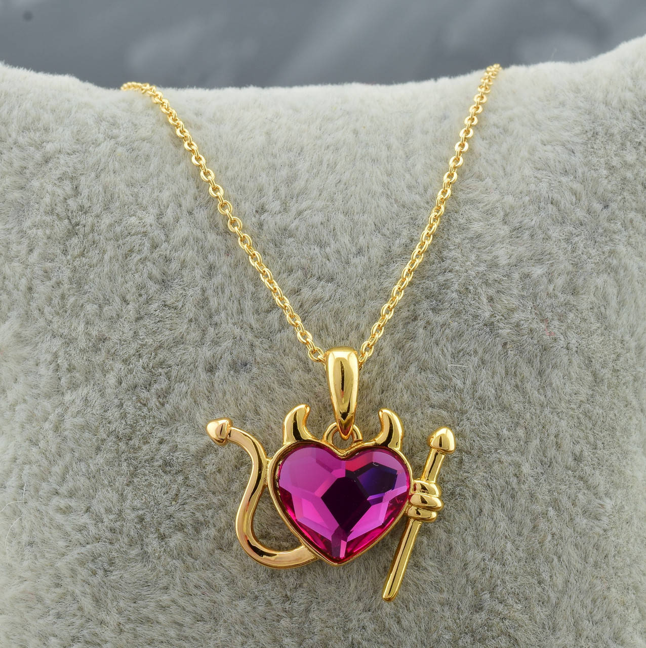 Набор Xuping с кристаллами Swarovski 87102 размеры 40+6х0.1 см кулон 18х15 мм цвет розовый позолота 18К
Набор Xuping с кристаллами Swarovski 87102 размеры 40+6х0.1 см кулон 18х15 мм цвет розовый позолота 18К
