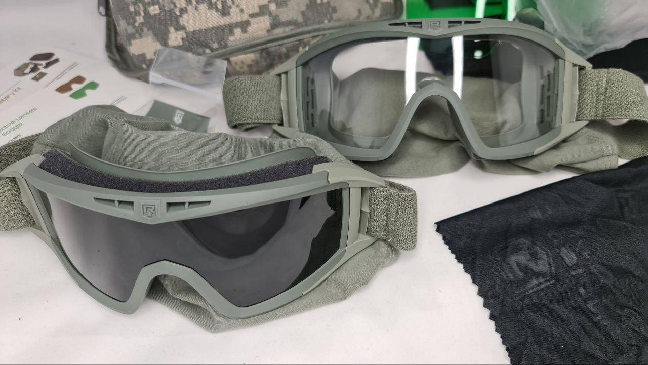 Маски тактично-баллистические Revision Desert Locust U.S. Military FG 2L/3L (маски 2 шт + линзы 4 шт)
Маски тактично-баллистические Revision Desert Locust U.S. Military FG 2L/3L (маски 2 шт + линзы 4 шт)