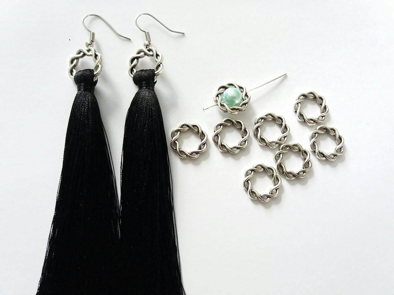 Бусина- клетка метал ( на бусину 8 мм)
Бусина- клетка метал ( на бусину 8 мм)