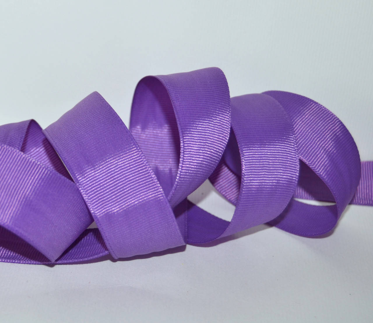 Стрічка репсова 2,5см, колір- фіолетовий 
Стрічка репсова 2,5см, колір- фіолетовий