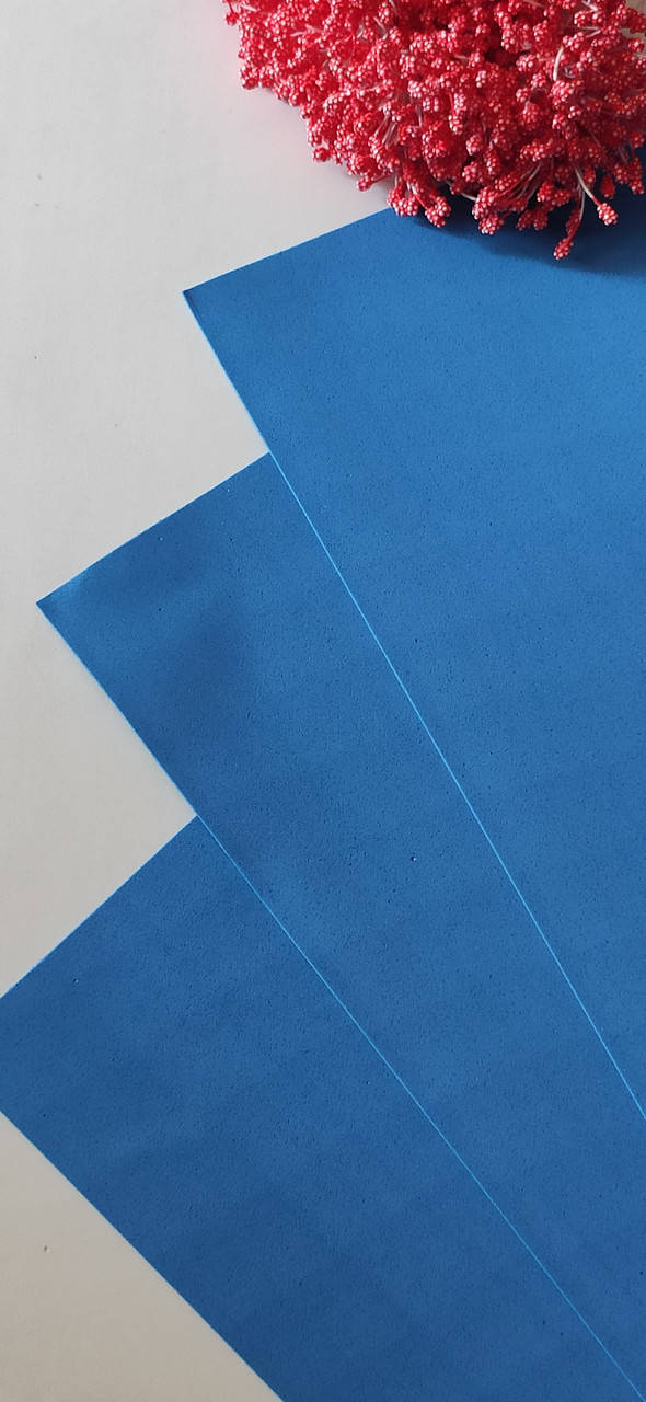 Фоамиран EVA , толщина 1 мм , размер 50*50 см , цвет синий 
Фоамиран EVA , толщина 1 мм , размер 50*50 см , цвет синий