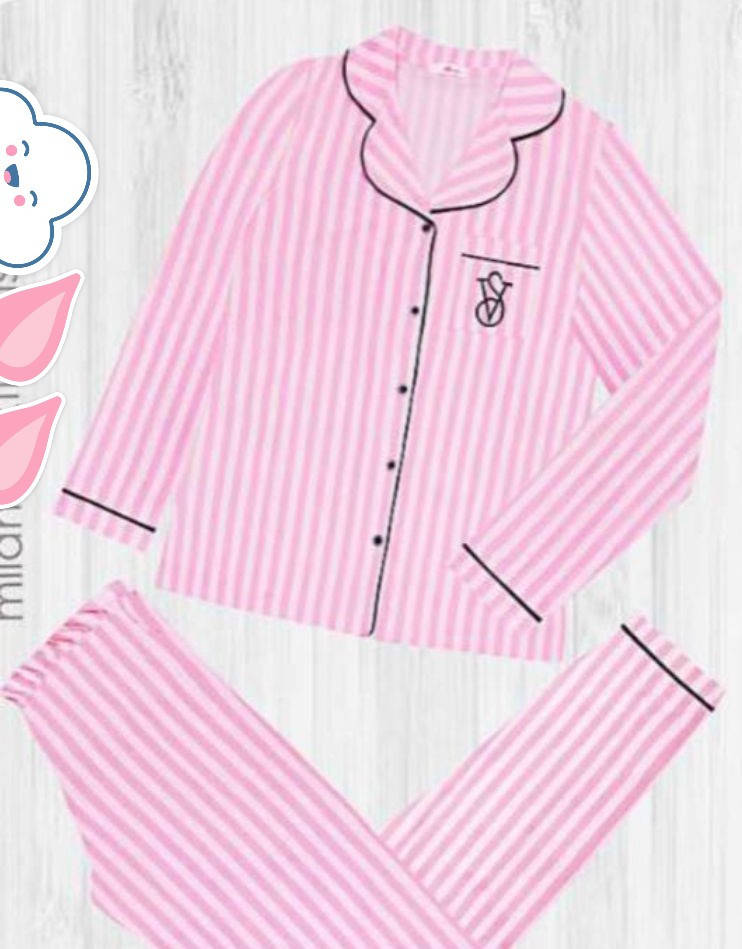 Жіноча котонова піжама Victoria's Secret / Женская котоновая пижама Victoria's Secret хл
Жіноча котонова піжама Victoria's Secret / Женская котоновая пижама Victoria's Secret хл