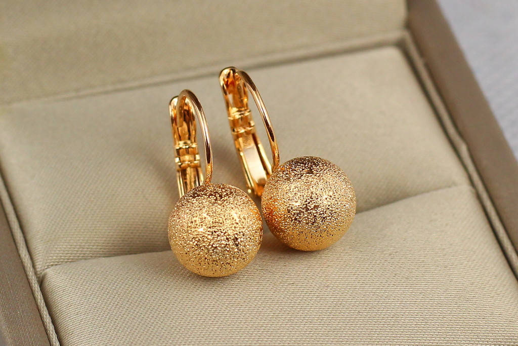 Серьги Xuping Jewelry шагреневые шарики 1,7 см шарик 9 мм золотистые