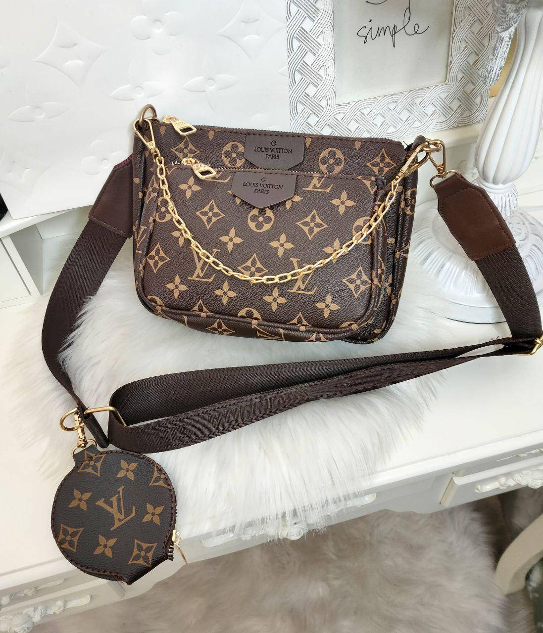Женская сумка 3 в 1 кожаная Louis Vuitton, клатч через плече Луи Витон 3 в 1, Коричневый
Женская сумка 3 в 1 кожаная Louis Vuitton, клатч через плече Луи Витон 3 в 1, Коричневый