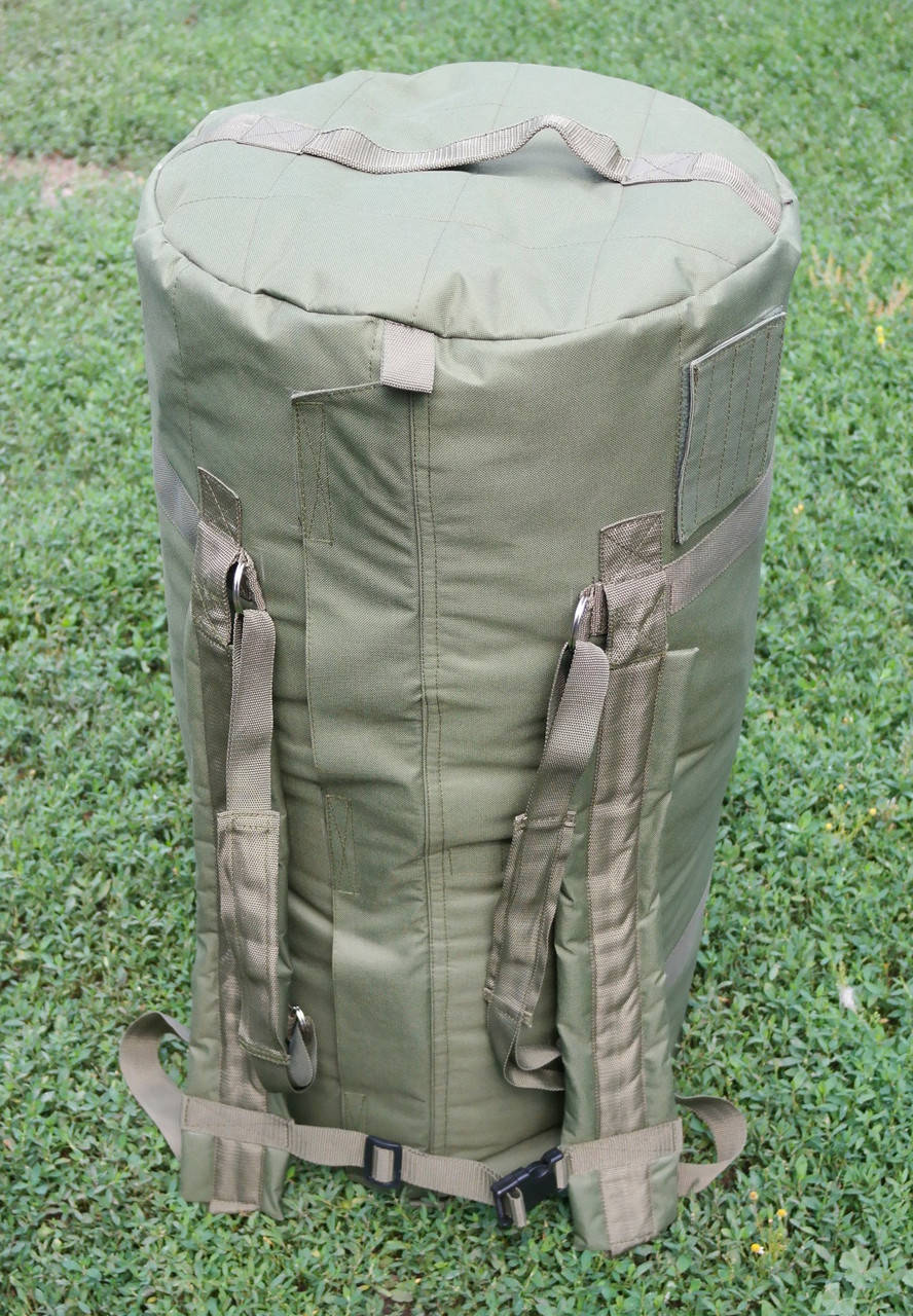 Баул сумка армейский 80 литров. Вещевой. Хаки.
Баул сумка армейский 80 литров. Вещевой. Хаки.