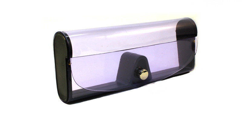 Прозрачный футляр для очков фиолетовый
Прозрачный футляр для очков фиолетовый