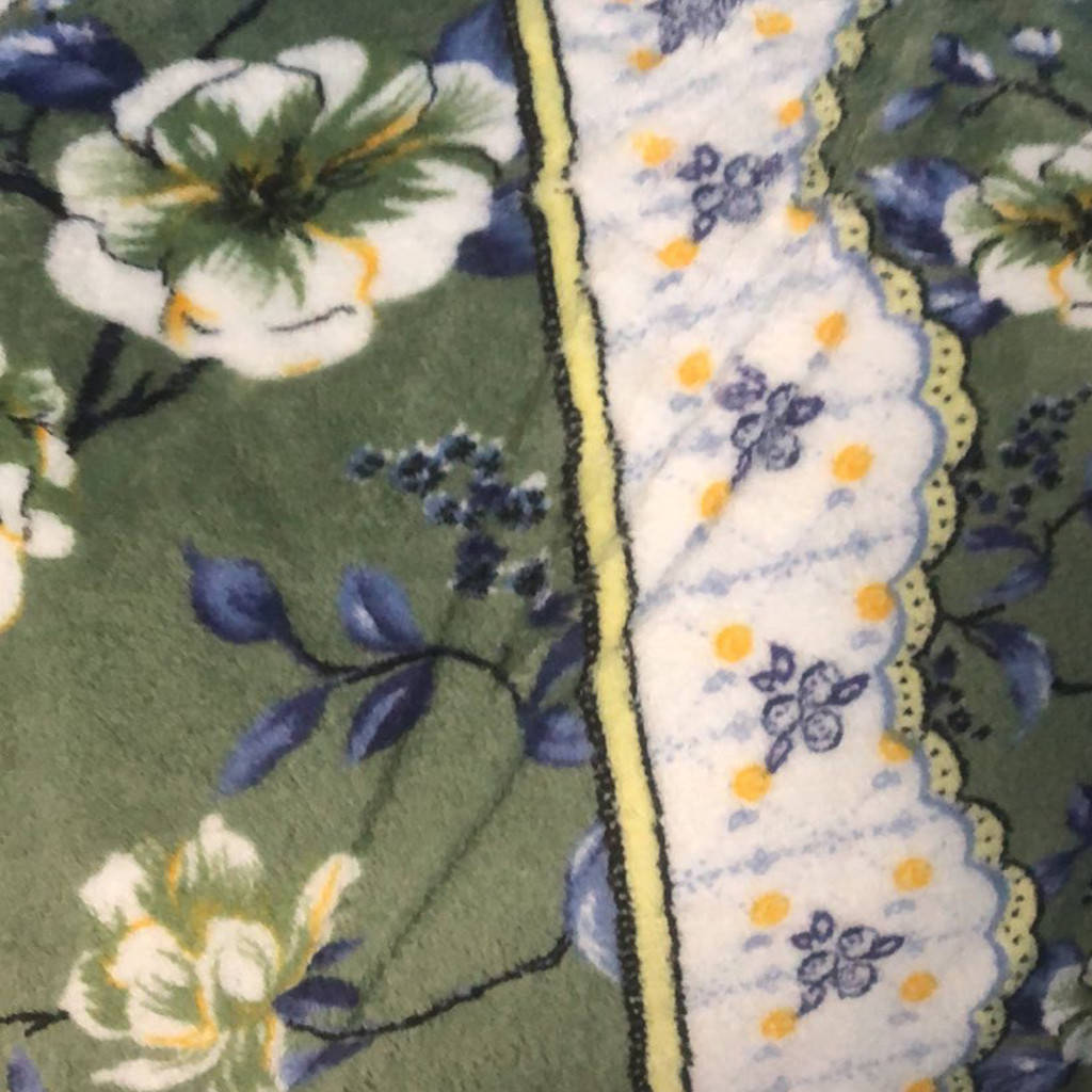 Плед евро микрофибра ЛИША 200 х 230 (33621) Белые цветы синие веточки на зеленом
Плед евро микрофибра ЛИША 200 х 230 (33621) Белые цветы синие веточки на зеленом