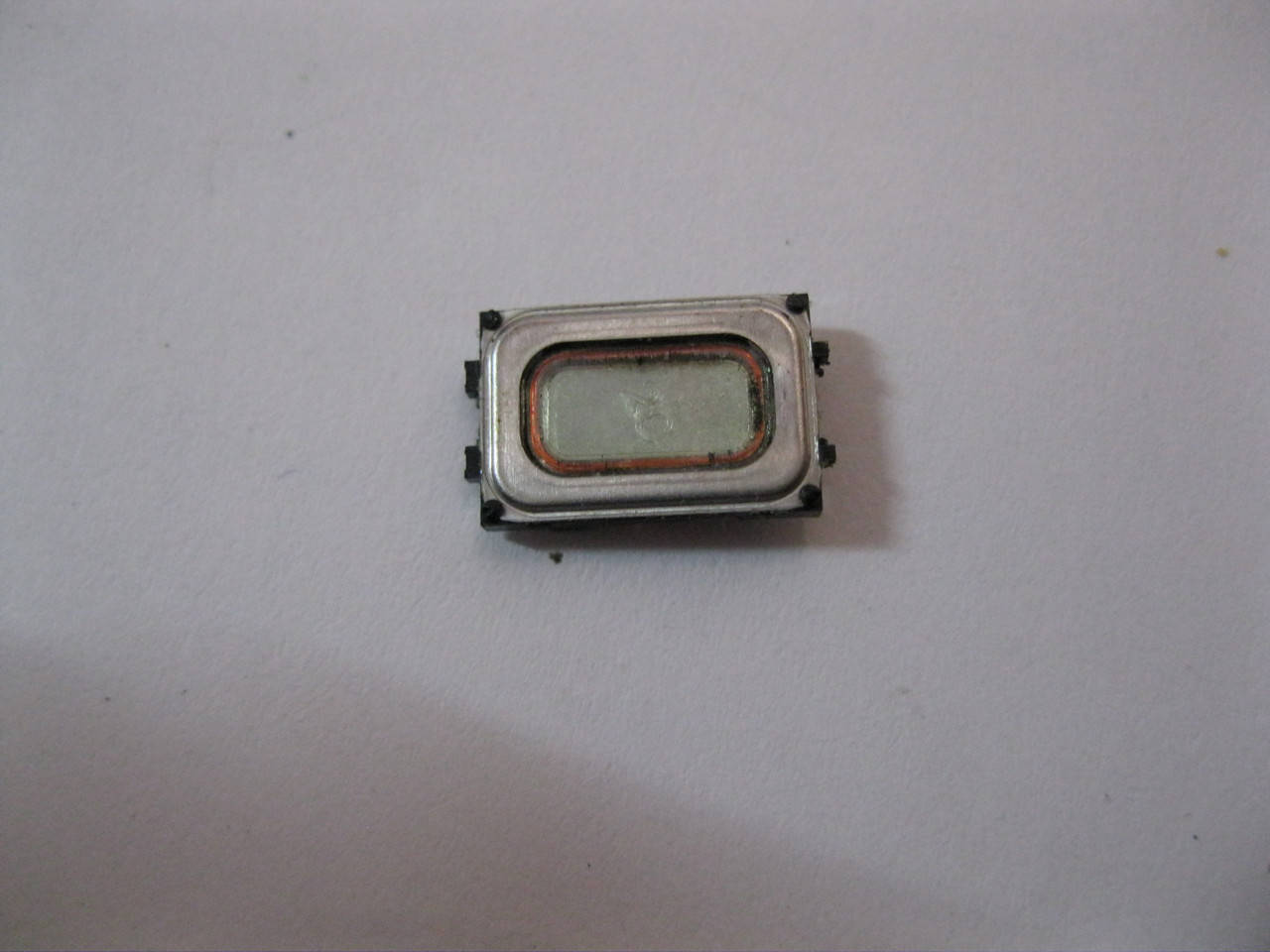 Nokia 200 динамик слуховой 
Nokia 200 динамик слуховой