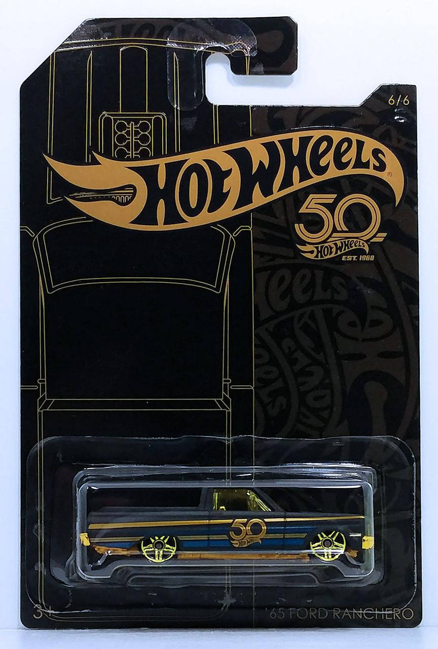 Машинка Hot Wheels - '65 Ford Ranchero - 2018 50th Anniversary - Black & Gold (#06) - FRN39. Mattel. Оригинал, Черный
Машинка Hot Wheels - '65 Ford Ranchero - 2018 50th Anniversary - Black & Gold (#06) - FRN39. Mattel. Оригинал, Черный