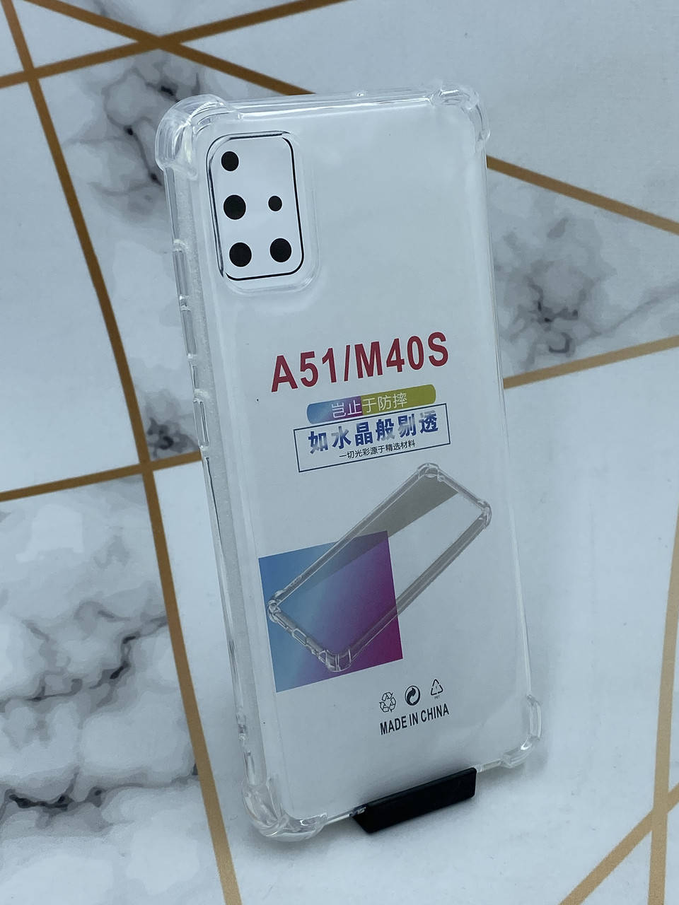 Ультратонкий прозрачный силиконовый чехол с утолщёнными углами для Samsung Galaxy А51 (2020) А515
Ультратонкий прозрачный силиконовый чехол с утолщёнными углами для Samsung Galaxy А51 (2020) А515