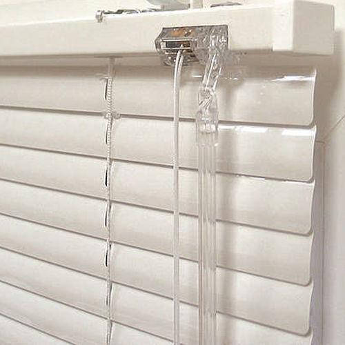 Жалюзи алюминиевые горизонтальные 25 мм Белые, Белый 
Жалюзи алюминиевые горизонтальные 25 мм Белые, Белый