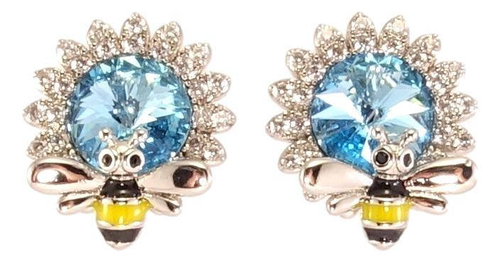 Серьги Xuping Родий с кр-ми Swarovski гвоздики (пусеты) "Цветочки с кристаллом Aquamarine и пчелой"
Серьги Xuping Родий с кр-ми Swarovski гвоздики (пусеты) "Цветочки с кристаллом Aquamarine и пчелой"