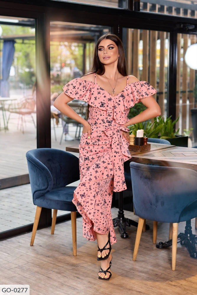 Платье летнее длинное софт розовое черное 42-44, 44-46
Платье летнее длинное софт розовое черное 42-44, 44-46