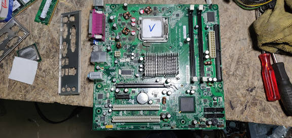 Мат. плата Intel D945GCNL LGA775 i945GC PCI-E+SVGA+GbLAN SATA MicroATX 2DDR2 № 92511
Мат. плата Intel D945GCNL LGA775 i945GC PCI-E+SVGA+GbLAN SATA MicroATX 2DDR2 № 92511