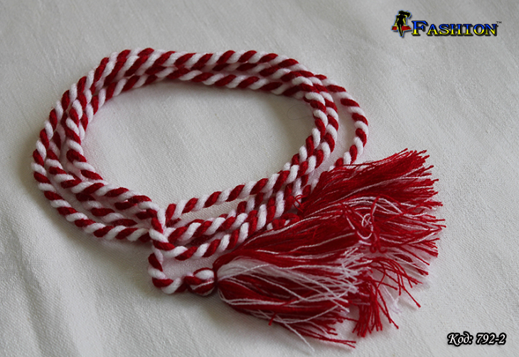 Двухцветный узкий пояс Счастье, Разные цвета
Двухцветный узкий пояс Счастье, Разные цвета