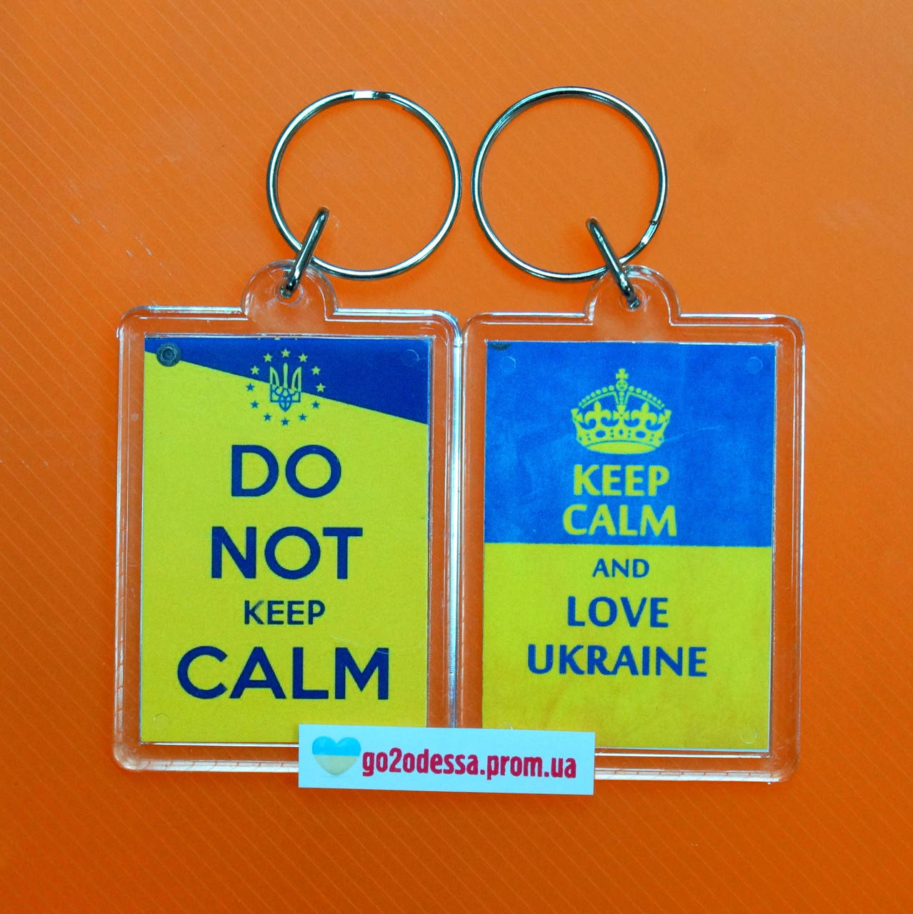 Брелок "Do not keep calm", "Keep calm and love Ukraine!", брелки с символикой купить оптом.
Брелок "Do not keep calm", "Keep calm and love Ukraine!", брелки с символикой купить оптом.