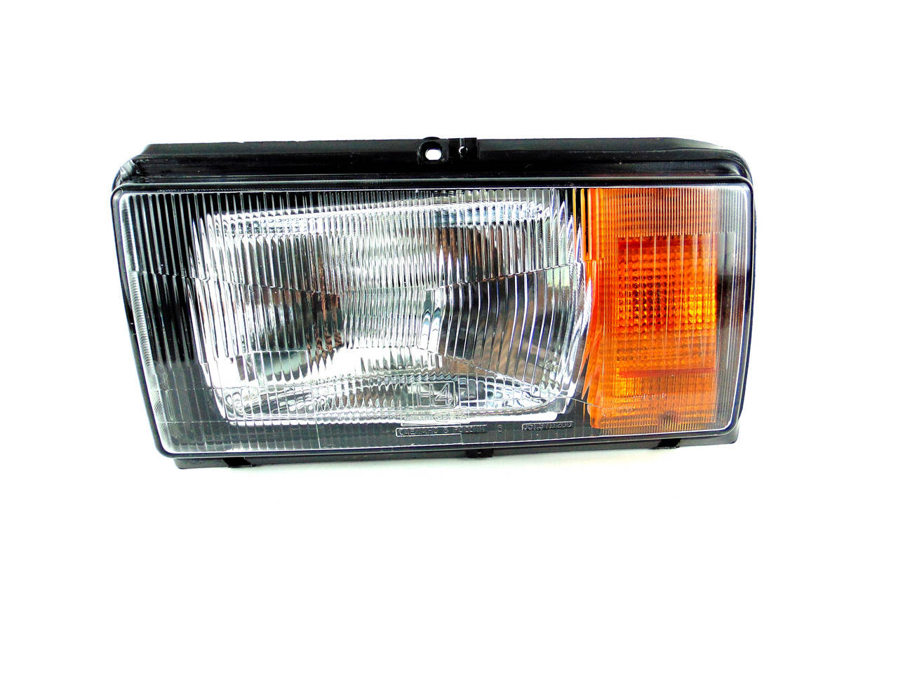 Фара передняя левая, ВАЗ 2104, 2105, 2107, желтый поворотник, Формула Света
Фара передняя левая, ВАЗ 2104, 2105, 2107, желтый поворотник, Формула Света