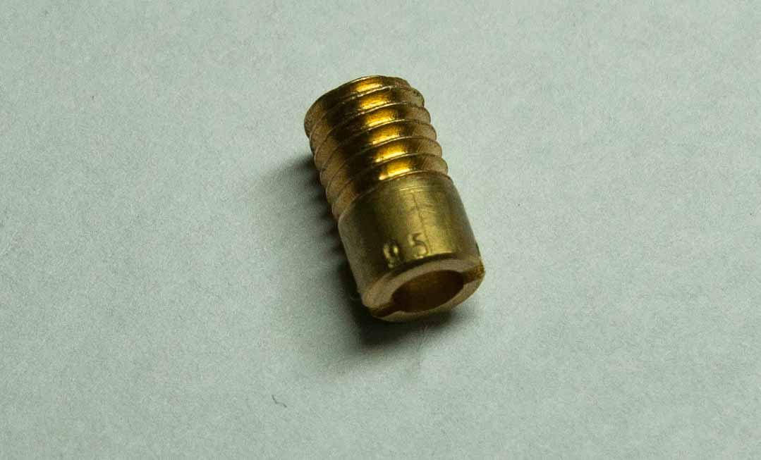 Топливный жиклер 95 карбюратора Солекс
Топливный жиклер 95 карбюратора Солекс