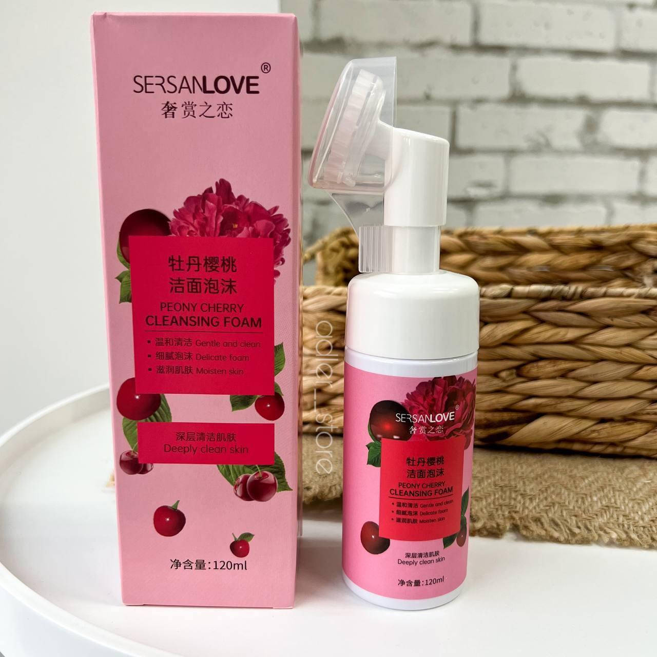 Пенка-мусс со щеточкой для умывания Sersanlove Peony Cherry Cleansing Foam с экстрактом вишни и пиона, 120мл
Пенка-мусс со щеточкой для умывания Sersanlove Peony Cherry Cleansing Foam с экстрактом вишни и пиона, 120мл