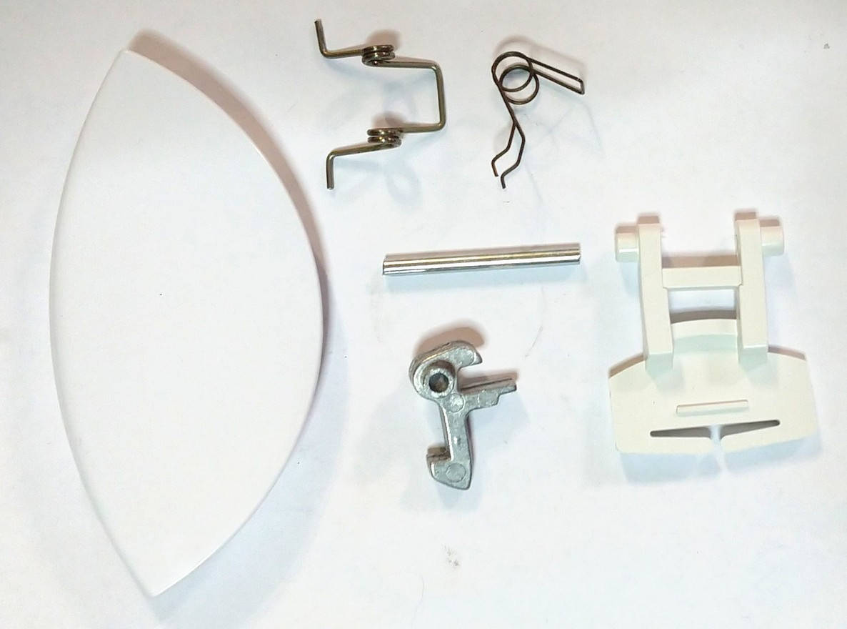 Ручка дверки (люка) для стиральной машины Ardo 651027704
Ручка дверки (люка) для стиральной машины Ardo 651027704