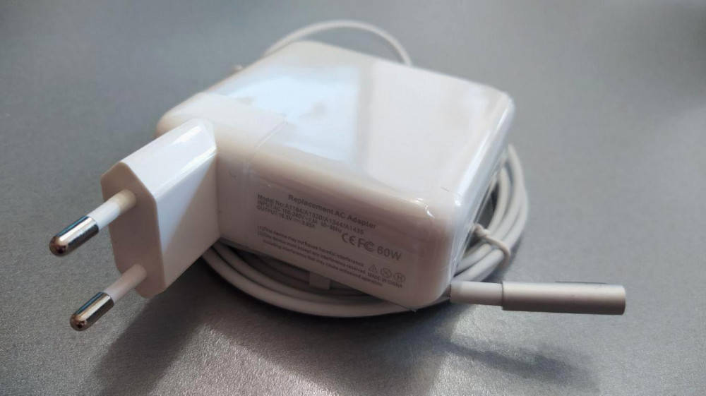 Блок питания для ноутбука Apple MacBook 13"/Pro 60W 16.5V 3.65A L-style MagSafe, зарядное устройство , зарядка
Блок питания для ноутбука Apple MacBook 13"/Pro 60W 16.5V 3.65A L-style MagSafe, зарядное устройство , зарядка