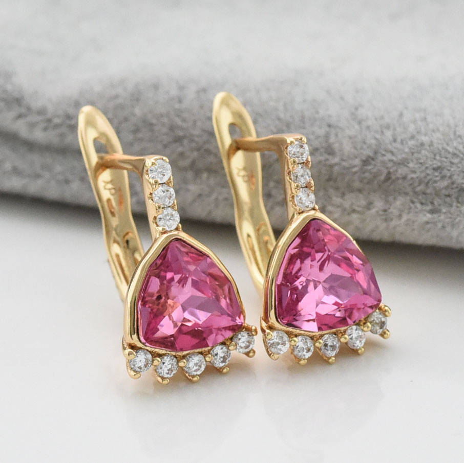 Серьги Xuping с кристаллами Swarovski 21414 размер 15х9 мм цвет розовый вес 2.82 г позолота 18К
Серьги Xuping с кристаллами Swarovski 21414 размер 15х9 мм цвет розовый вес 2.82 г позолота 18К