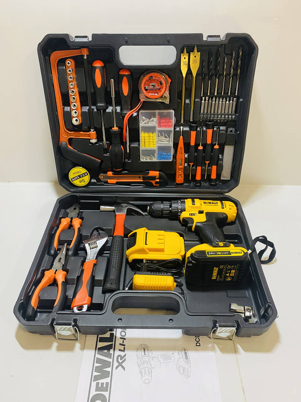Новинка! Ударный аккумуляторный шуруповерт(дрель) Dewalt 24v 5.0a с большым набором! подарочный вариант!
Новинка! Ударный аккумуляторный шуруповерт(дрель) Dewalt 24v 5.0a с большым набором! подарочный вариант!