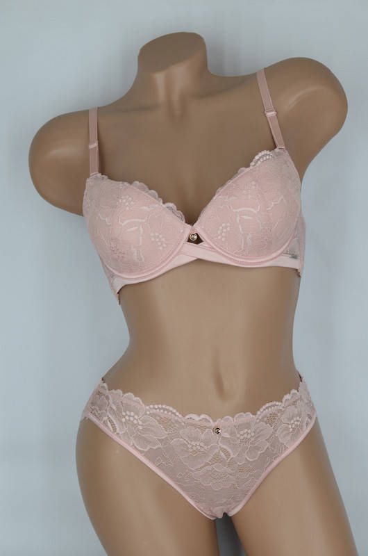 Женский комплект нижнего белья Balaloum Балалум 9370 цвет пудра 85B, Пудровый
Женский комплект нижнего белья Balaloum Балалум 9370 цвет пудра 85B, Пудровый