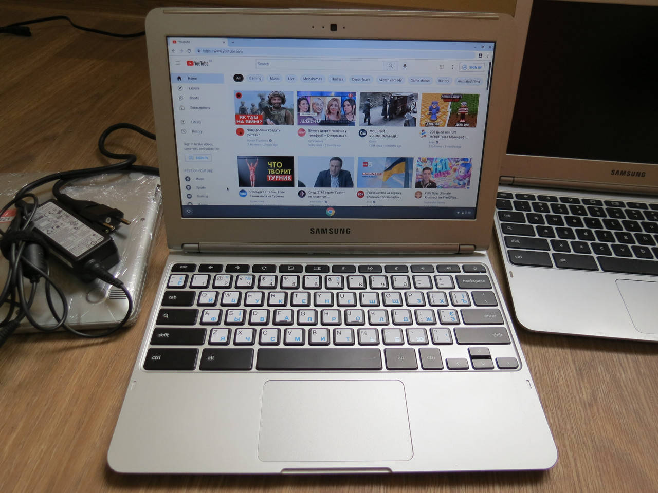 Нетбук Хромбук Samsung XE303C12 Chromebook Dual Core 1,7 ГГц 2 ГБ LDDR3 16 (eMMC) USB3.0
Нетбук Хромбук Samsung XE303C12 Chromebook Dual Core 1,7 ГГц 2 ГБ LDDR3 16 (eMMC) USB3.0