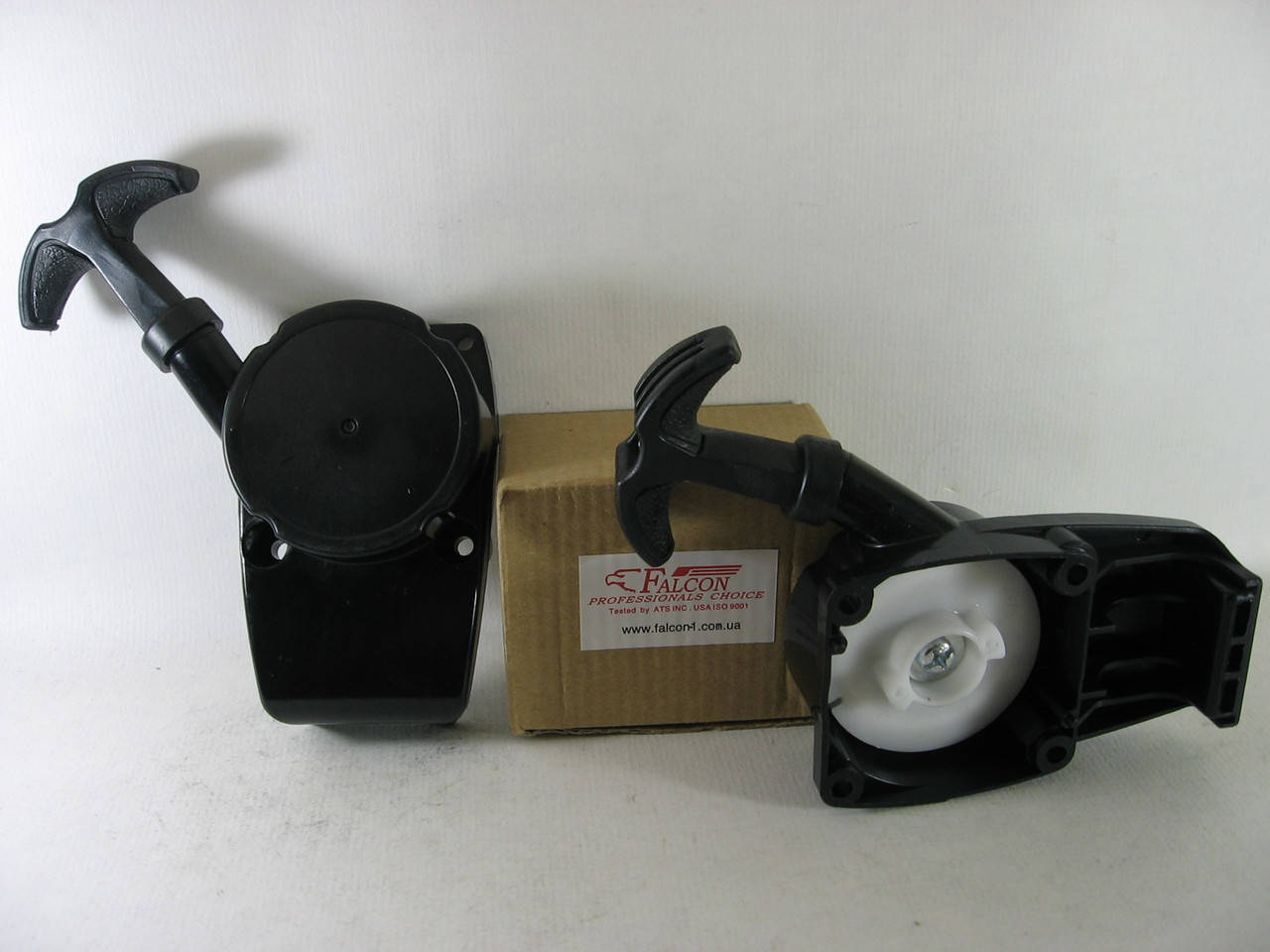 Стартер Makita EM2500UH EM2600U MEM 262 Dolmar 24U DA00000062 140101065 111200223 для бензокос Макита
Стартер Makita EM2500UH EM2600U MEM 262 Dolmar 24U DA00000062 140101065 111200223 для бензокос Макита