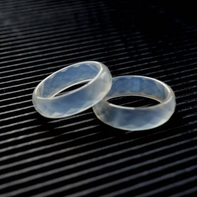 Лунный камень. Кольцо из натурального камня 
Лунный камень. Кольцо из натурального камня