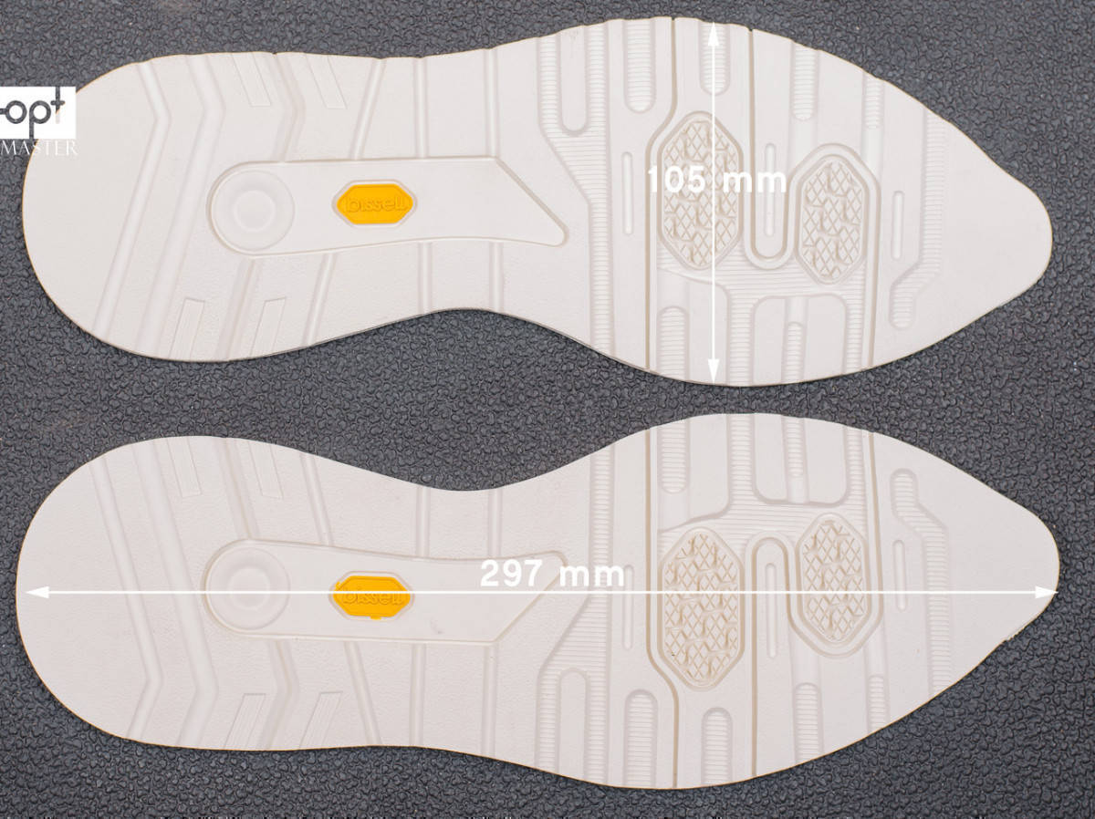 BL-23 bissell р. 38-39 белый след кроссовочной подошвы
BL-23 bissell р. 38-39 белый след кроссовочной подошвы