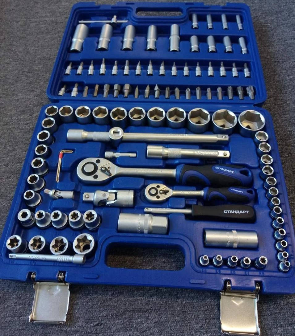 Набор инструментов для авто 1/4", 1/2" 108ед. (6-гр.) СТАНДАРТ STM-0108-6, набор инструмента в авто
Набор инструментов для авто 1/4", 1/2" 108ед. (6-гр.) СТАНДАРТ STM-0108-6, набор инструмента в авто