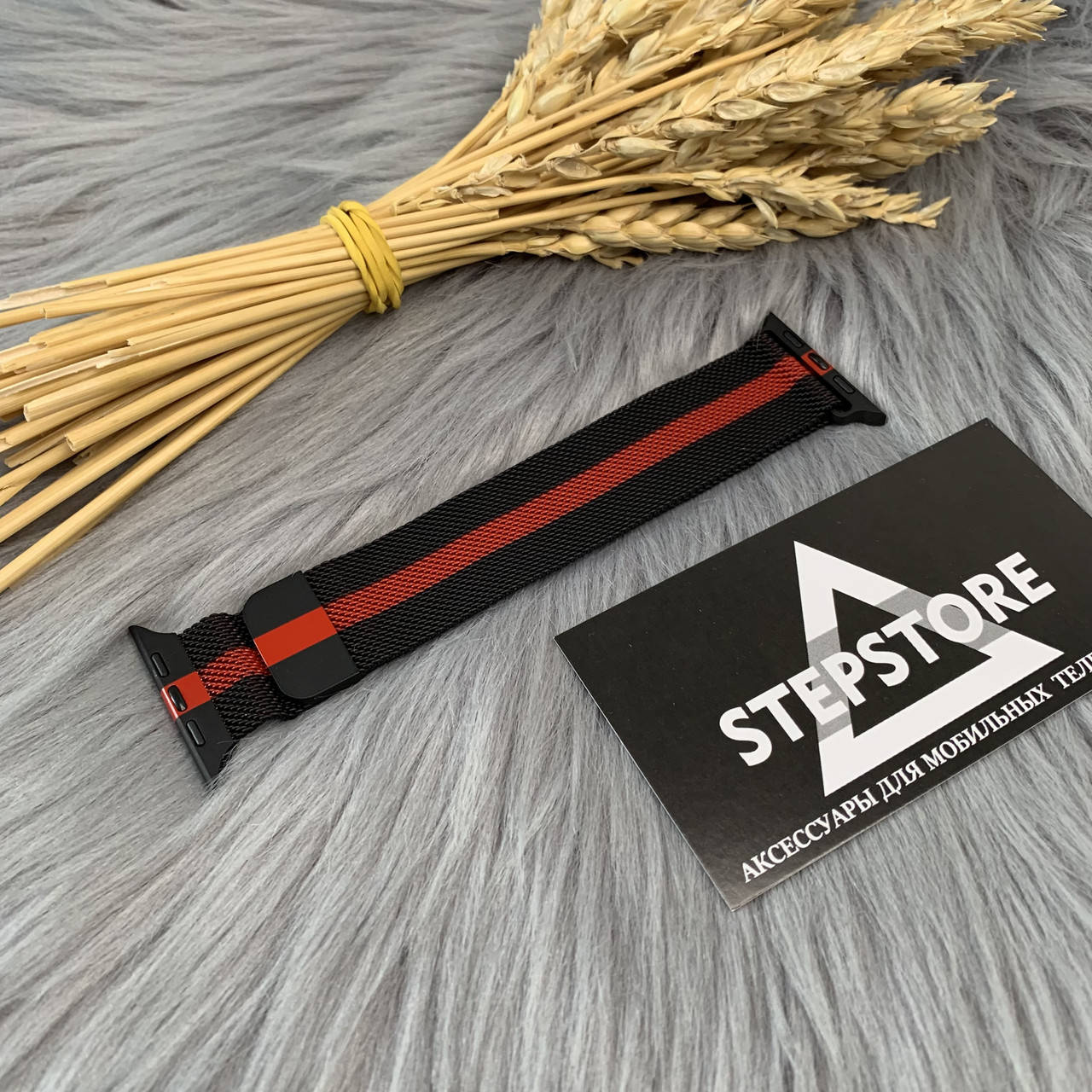 Ремешок миланская петля milanese loop для Apple watch 42 44 45 мм series 2 3 4 5 6 7 SE браслет мета 1. Black Red
Ремешок миланская петля milanese loop для Apple watch 42 44 45 мм series 2 3 4 5 6 7 SE браслет мета 1. Black Red