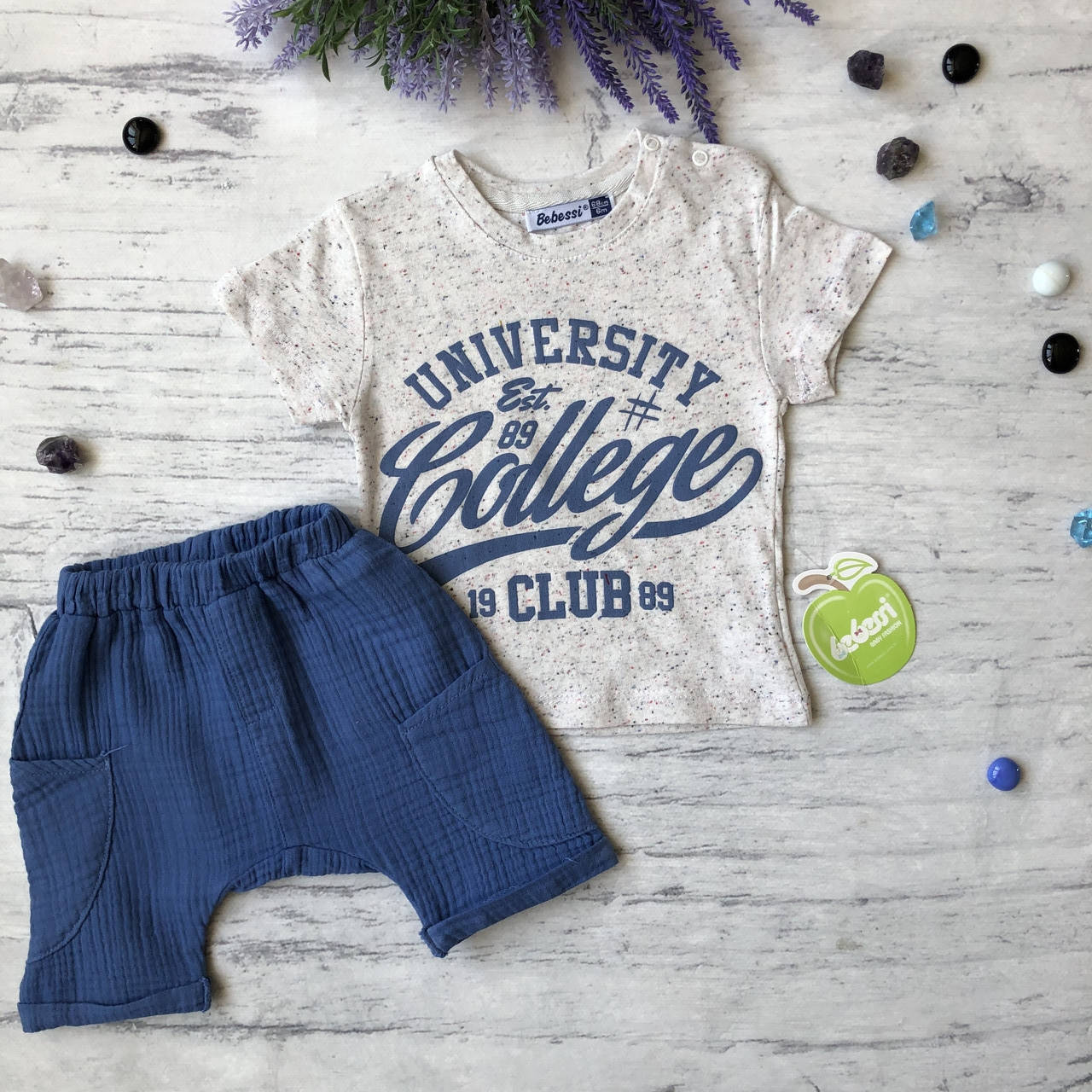 Летний костюм на мальчика 47. Размер 6 мес, 9 мес, 18 мес 
Летний костюм на мальчика 47. Размер 6 мес, 9 мес, 18 мес