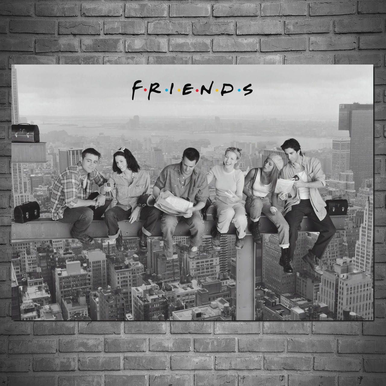 Постер "Обед на небоскрёбе", сериал "Friends", Друзья. Размер 60x43см (A2). Глянцевая бумага
Постер "Обед на небоскрёбе", сериал "Friends", Друзья. Размер 60x43см (A2). Глянцевая бумага