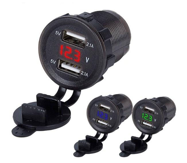 Автомобильное зарядное 2хUSB (12 V - 24 V) с ВОЛЬТМЕТРОМ / врезная розетка / адаптер питания USB плюс проводка
Автомобильное зарядное 2хUSB (12 V - 24 V) с ВОЛЬТМЕТРОМ / врезная розетка / адаптер питания USB плюс проводка