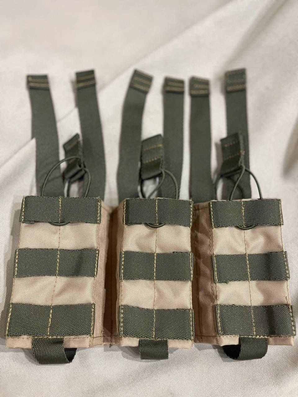 Подсумок под магазин АК Cordura тройной открытый Тактический на молле водостойкий Песочный койот
Подсумок под магазин АК Cordura тройной открытый Тактический на молле водостойкий Песочный койот