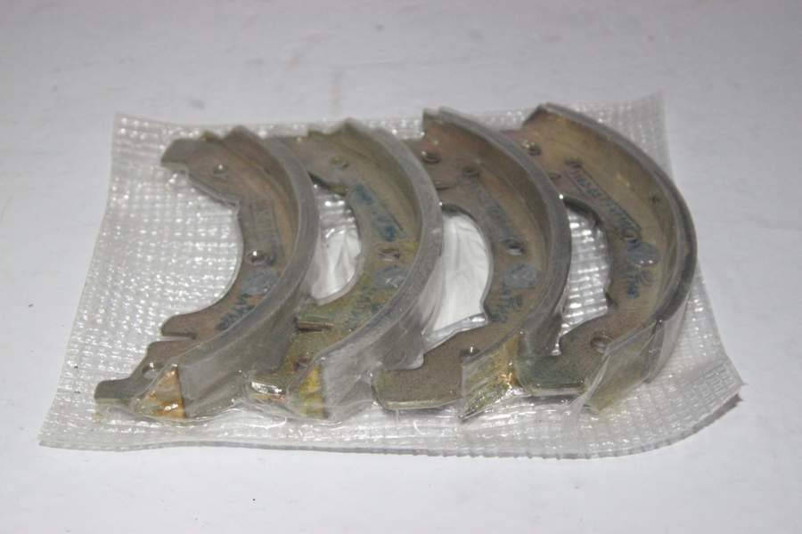 Колодки тормозные задние Таврия Славута (упакованные) 
Колодки тормозные задние Таврия Славута (упакованные)