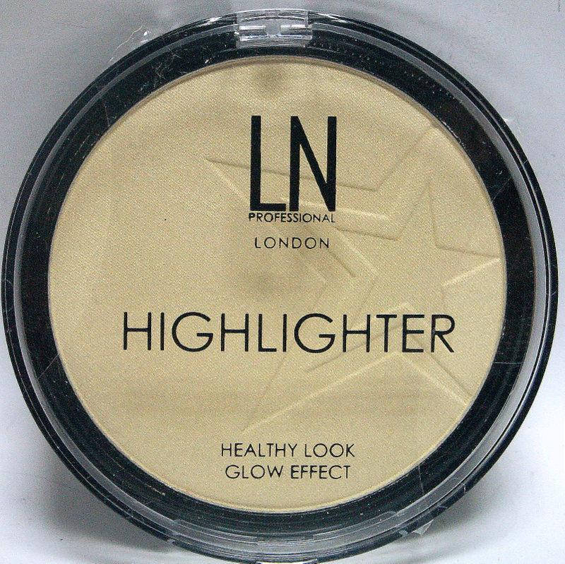 Хайлайтер для лица LN Professional Highlighter Healthy Look Glow Effect пресованный № 02 Молочный мерцающий 
Хайлайтер для лица LN Professional Highlighter Healthy Look Glow Effect пресованный № 02 Молочный мерцающий