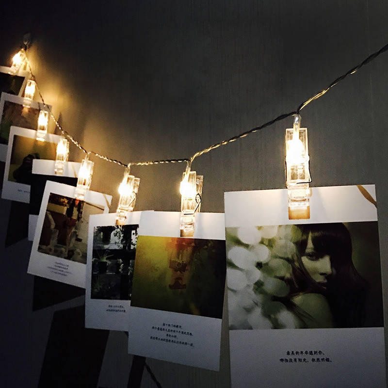 Светодиодная гирлянда LTL с прищепками для фото 10 led Warm White длина 1,65 метра на батарейках 2 шт AAA
Светодиодная гирлянда LTL с прищепками для фото 10 led Warm White длина 1,65 метра на батарейках 2 шт AAA